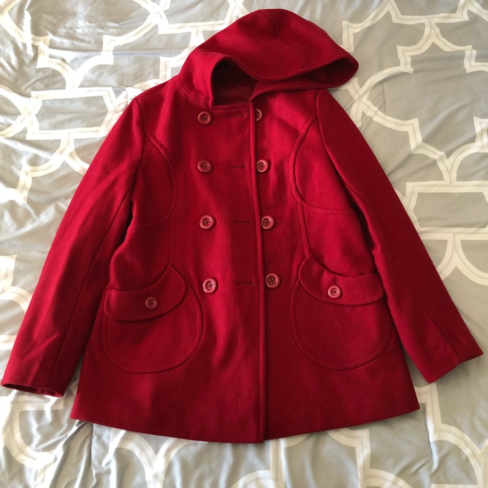 Red coat. Great condition. Size 12. Fitz Wright.